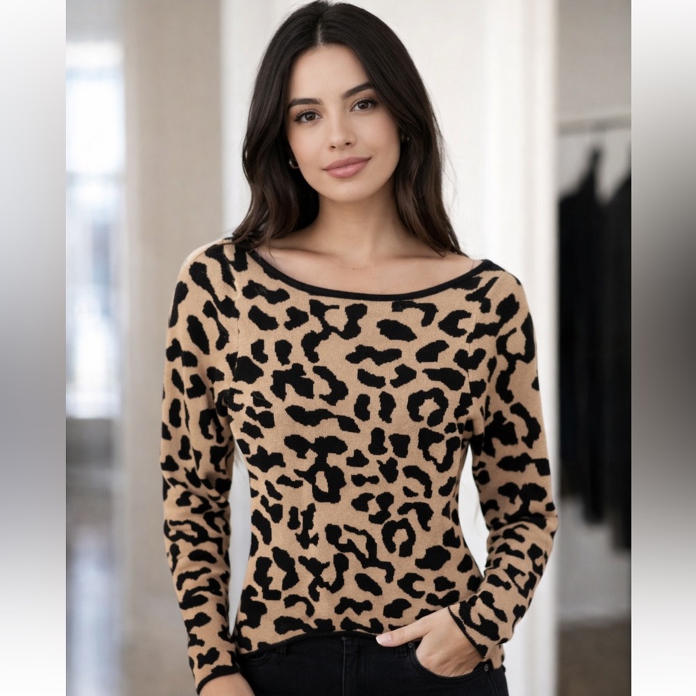 Source Unknown Leopard Print Sweater - Black and Tan